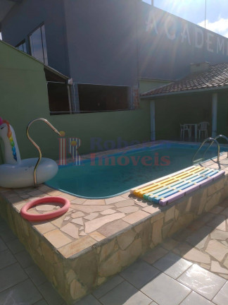 Imagem Casa com 6 Quartos à Venda, 180 m² em Itapema Do Norte - Itapoá Imagem Casa com 6 Quartos à Venda, 180 m² em Itapema Do Norte - Itapoá