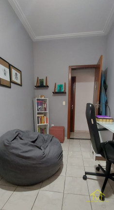 Imagem Casa com 3 Quartos à Venda, 400 m² em Santa Mônica Popular - Vila Velha Imagem Casa com 3 Quartos à Venda, 400 m² em Santa Mônica Popular - Vila Velha