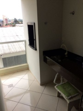 Imagem Imóvel com 2 Quartos à Venda, 144 m² em Condomínio Resid. Veneza Imagem Imóvel com 2 Quartos à Venda, 144 m² em Condomínio Resid. Veneza