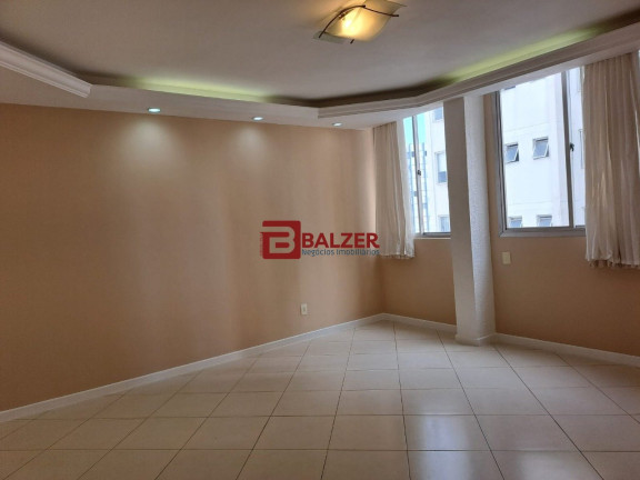 Imagem Apartamento com 3 Quartos à Venda, 125 m² em Centro - Florianópolis Imagem Apartamento com 3 Quartos à Venda, 125 m² em Centro - Florianópolis