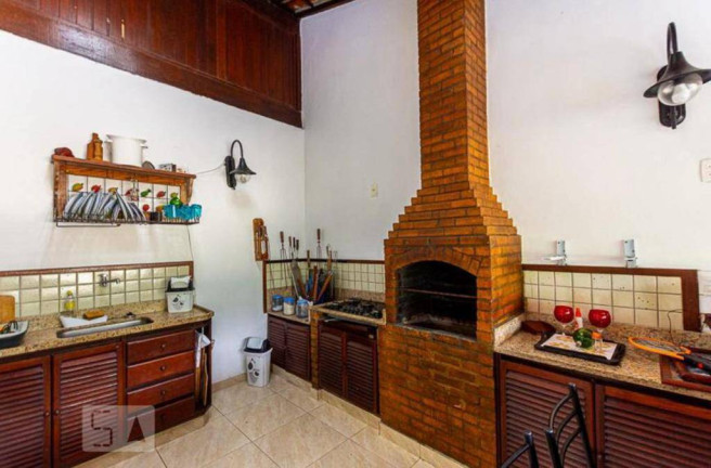 Imagem Casa com 4 Quartos à Venda, 360 m² em São Francisco - Niterói Imagem Casa com 4 Quartos à Venda, 360 m² em São Francisco - Niterói