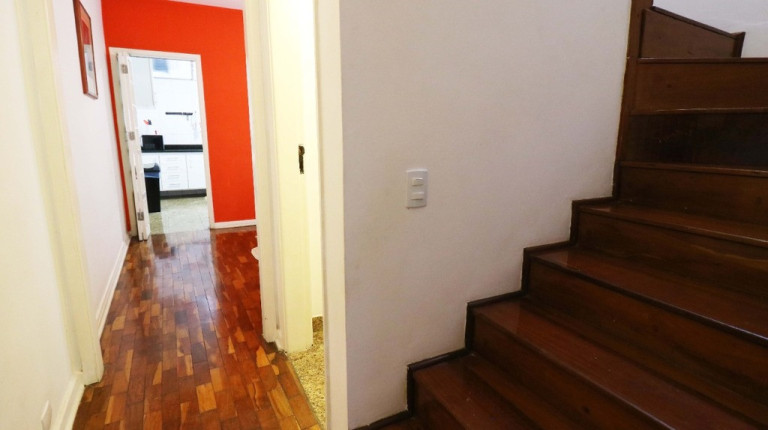 Imagem Casa com 3 Quartos à Venda, em Vila Madalena - São Paulo Imagem Casa com 3 Quartos à Venda, em Vila Madalena - São Paulo