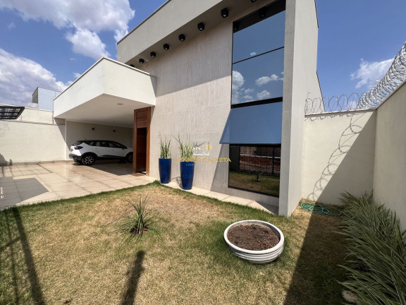 Imagem Casa com 3 Quartos à Venda, 190 m² em Chácaras Caiçaras - Patos De Minas Imagem Casa com 3 Quartos à Venda, 190 m² em Chácaras Caiçaras - Patos De Minas