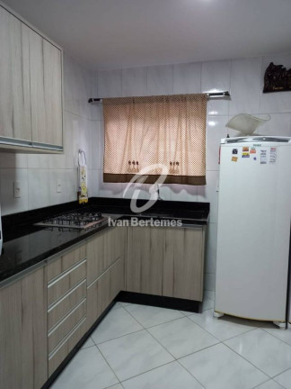 Imagem Casa com 3 Quartos para Temporada, em Zimbros - Bombinhas Imagem Casa com 3 Quartos para Temporada, em Zimbros - Bombinhas