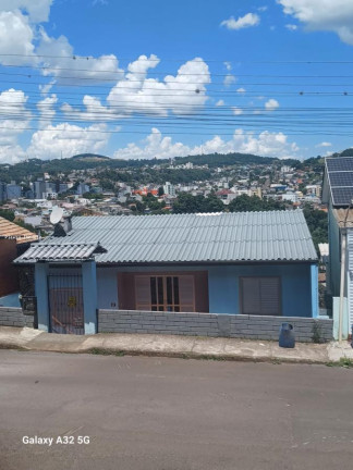 Imagem Casa com 5 Quartos à Venda, 318 m² em Industriários - Concórdia Imagem Casa com 5 Quartos à Venda, 318 m² em Industriários - Concórdia