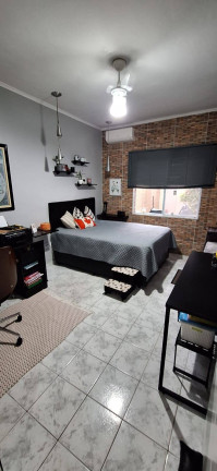 Imagem Casa com 3 Quartos à Venda, 155 m² em Centro - Peruíbe Imagem Casa com 3 Quartos à Venda, 155 m² em Centro - Peruíbe
