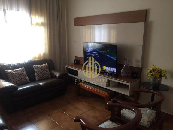 Imagem Casa com 3 Quartos à Venda, 262 m² em Centro - Jardinópolis Imagem Casa com 3 Quartos à Venda, 262 m² em Centro - Jardinópolis