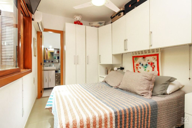 Imagem Casa com 2 Quartos à Venda, 64 m² em Hípica - Porto Alegre Imagem Casa com 2 Quartos à Venda, 64 m² em Hípica - Porto Alegre