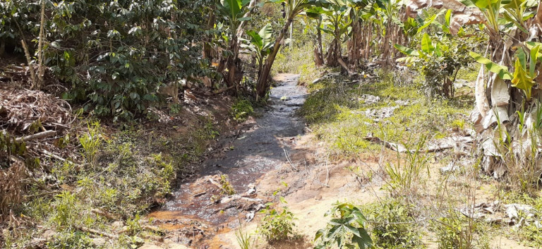 Imagem Imóvel com 2 Quartos à Venda,  em Alto  São Lourenço - Santa Teresa