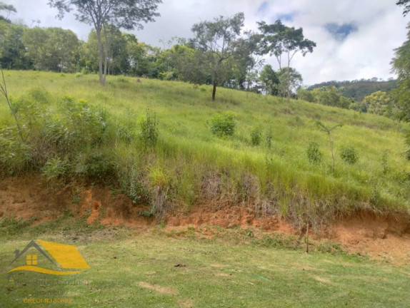 Imagem Chácara com 3 Quartos à Venda, 200 m² em Banquete - Bom Jardim Imagem Chácara com 3 Quartos à Venda, 200 m² em Banquete - Bom Jardim
