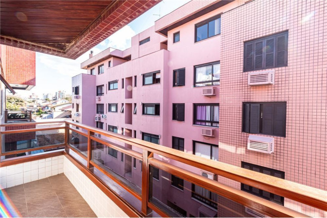Imagem Imóvel com 4 Quartos à Venda, 508 m² em Jardim Lindóia - Porto Alegre Imagem Imóvel com 4 Quartos à Venda, 508 m² em Jardim Lindóia - Porto Alegre
