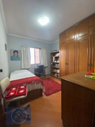 Imagem Sobrado com 3 Quartos à Venda, 220 m² em Vila Beatriz - São Paulo Imagem Sobrado com 3 Quartos à Venda, 220 m² em Vila Beatriz - São Paulo