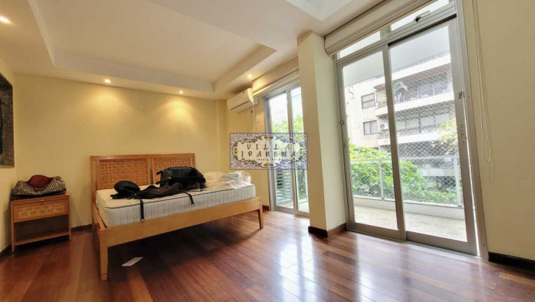 Imagem Apartamento com 3 Quartos à Venda, 140 m² em Ipanema - Rio De Janeiro Imagem Apartamento com 3 Quartos à Venda, 140 m² em Ipanema - Rio De Janeiro