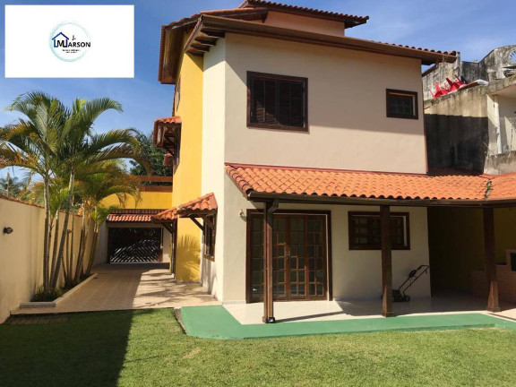 Imagem Sobrado com 3 Quartos à Venda, 249 m² em Jardim Britânia - Caraguatatuba Imagem Sobrado com 3 Quartos à Venda, 249 m² em Jardim Britânia - Caraguatatuba