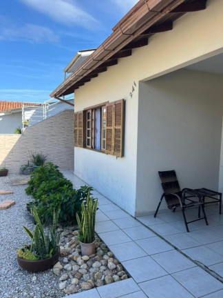 Imagem Casa com 3 Quartos à Venda, 180 m² em Ingleses Do Rio Vermelho - Florianópolis