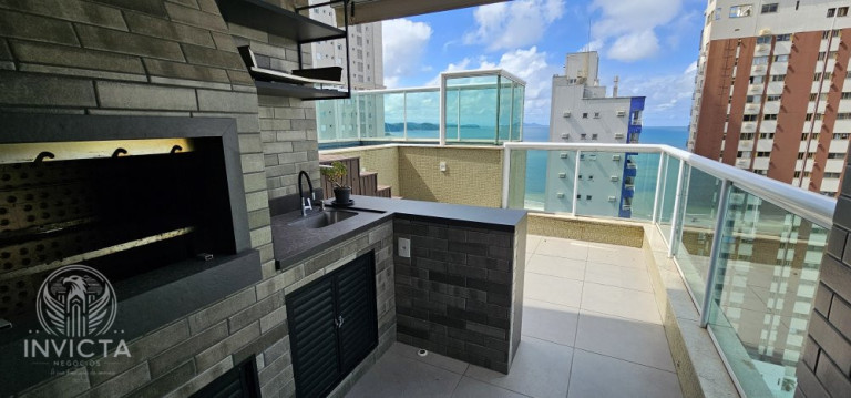 Imagem Cobertura com 5 Quartos à Venda, 261 m² em Barra Sul - Balneário Camboriú Imagem Cobertura com 5 Quartos à Venda, 261 m² em Barra Sul - Balneário Camboriú