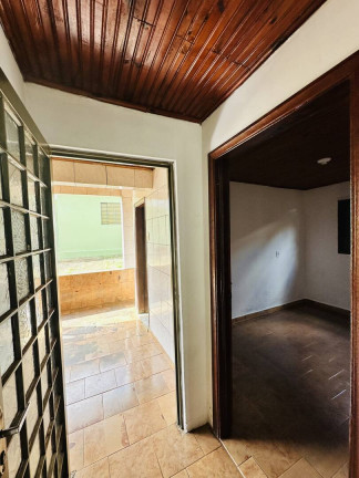 Imagem Casa com 3 Quartos à Venda, 375 m² em São Manuel