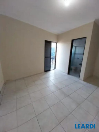 Imagem Sobrado com 3 Quartos à Venda, 140 m² em Vila Príncipe De Gales - Santo André Imagem Sobrado com 3 Quartos à Venda, 140 m² em Vila Príncipe De Gales - Santo André