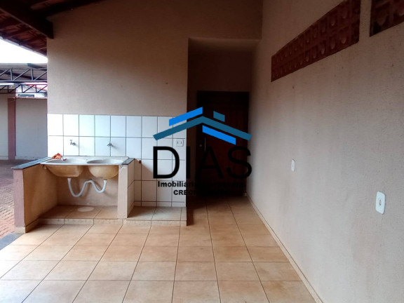 Imagem Casa com 4 Quartos à Venda, 190 m² em Parque Laranjeiras - Araraquara Imagem Casa com 4 Quartos à Venda, 190 m² em Parque Laranjeiras - Araraquara