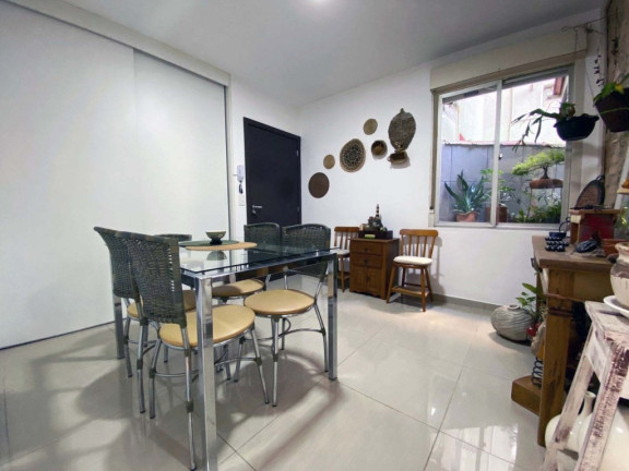 Imagem Apartamento com 1 Quarto à Venda, 54 m² em Petrópolis - Porto Alegre Imagem Apartamento com 1 Quarto à Venda, 54 m² em Petrópolis - Porto Alegre