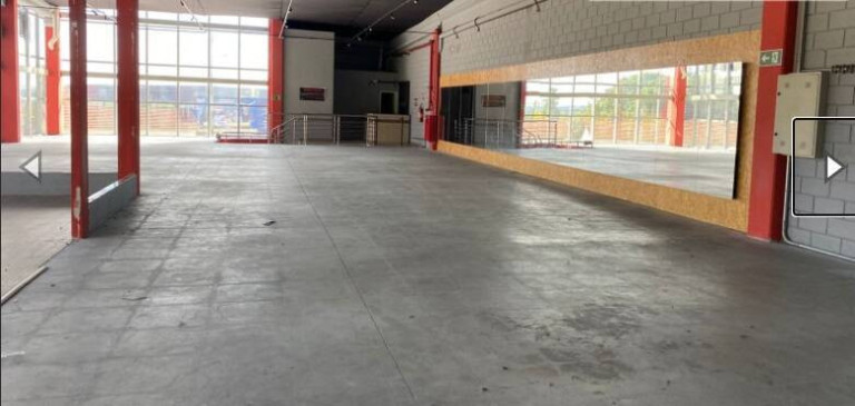 Imagem Imóvel Comercial para Alugar, 409 m² em Medeiros - Jundiaí Imagem Imóvel Comercial para Alugar, 409 m² em Medeiros - Jundiaí