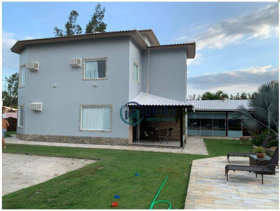 Imagem Casa com 6 Quartos à Venda, 330 m² em Unamar - Cabo Frio