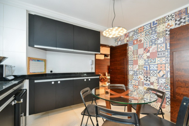 Imagem Apartamento com 4 Quartos à Venda, 172 m² em Moema - São Paulo Imagem Apartamento com 4 Quartos à Venda, 172 m² em Moema - São Paulo