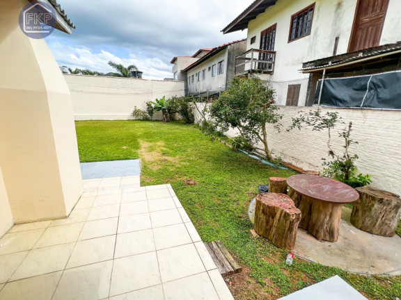 Imagem Terreno à Venda, 712 m² em Santinho - Florianópolis