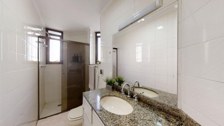 Imagem Imóvel com 3 Quartos à Venda, 121 m² em Moema - São Paulo Imagem Imóvel com 3 Quartos à Venda, 121 m² em Moema - São Paulo