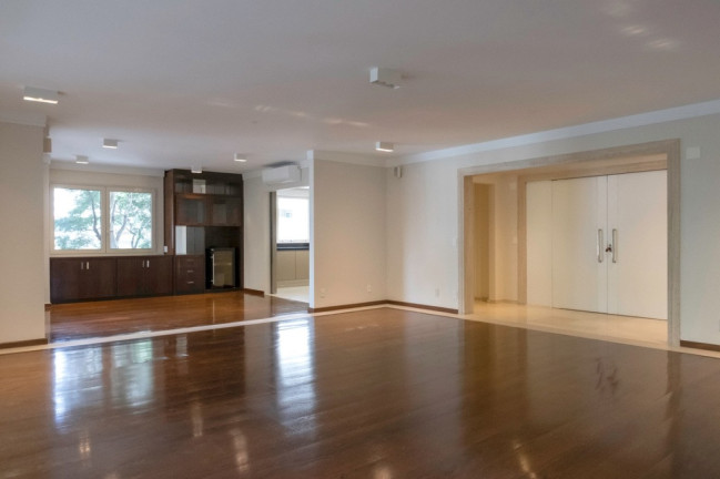 Imagem Apartamento com 3 Quartos à Venda, 306 m² em Jardim Paulistano - São Paulo