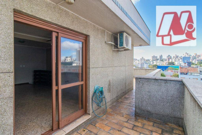 Imagem Cobertura com 4 Quartos à Venda, 243 m² em Santana - Porto Alegre