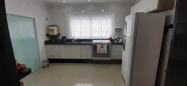 Imagem Casa com 2 Quartos à Venda, 127 m² em Caiçara - Praia Grande Imagem Casa com 2 Quartos à Venda, 127 m² em Caiçara - Praia Grande