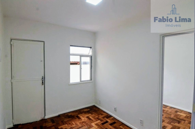 Imagem Imóvel com 1 Quarto à Venda, 26 m² em Botafogo - Rio De Janeiro Imagem Imóvel com 1 Quarto à Venda, 26 m² em Botafogo - Rio De Janeiro