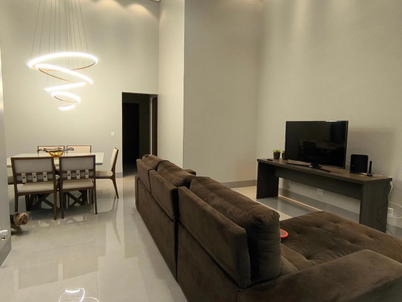 Imagem Casa com 3 Quartos à Venda, 190 m² em Parque Amazonia - Goiania Imagem Casa com 3 Quartos à Venda, 190 m² em Parque Amazonia - Goiania