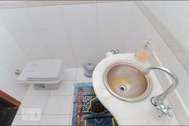 Imagem Sobrado com 5 Quartos à Venda, 290 m² em Vila Galvão - Guarulhos Imagem Sobrado com 5 Quartos à Venda, 290 m² em Vila Galvão - Guarulhos