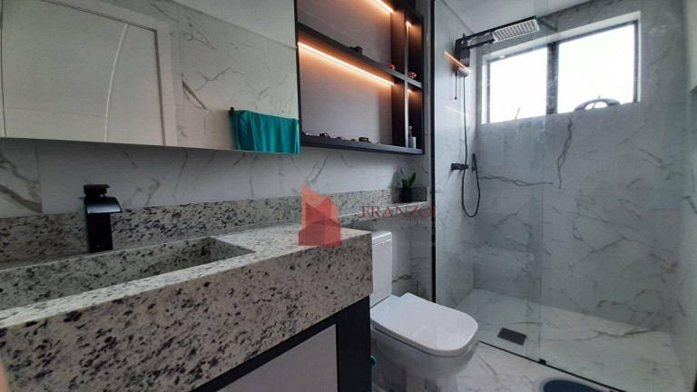 Imagem Apartamento com 4 Quartos para Alugar, 289 m² em Centro - Itajaí Imagem Apartamento com 4 Quartos para Alugar, 289 m² em Centro - Itajaí