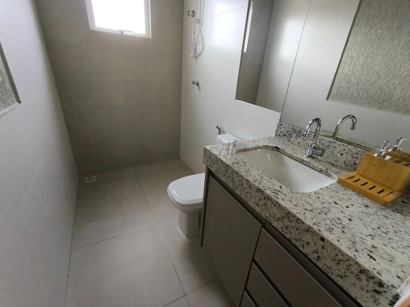 Imagem Imóvel com 
            	3             Quartos à Venda, 116 m² em 
            	Sitios Santa Luzia             - 
            	Aparecida De Goiania            