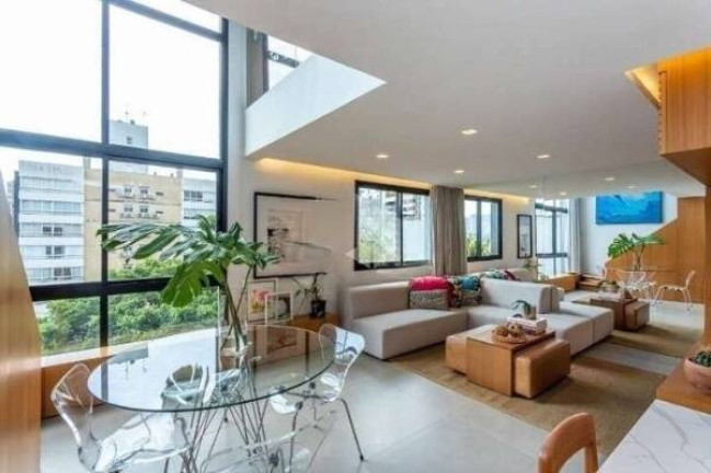 Apartamento com 1 Quarto à Venda, 69 m² em Auxiliadora - Porto Alegre