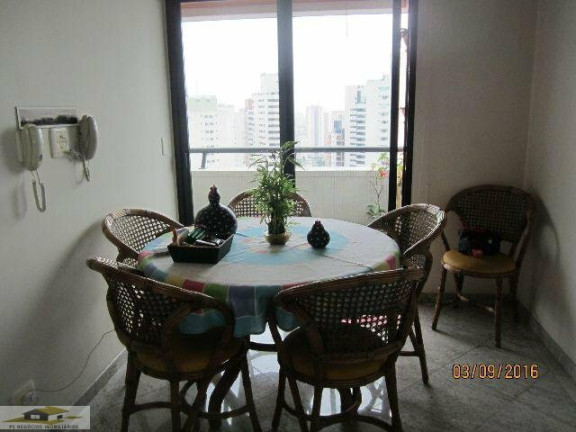 Imagem Apartamento com 4 Quartos à Venda, 197 m² em Aclimação - São Paulo Imagem Apartamento com 4 Quartos à Venda, 197 m² em Aclimação - São Paulo