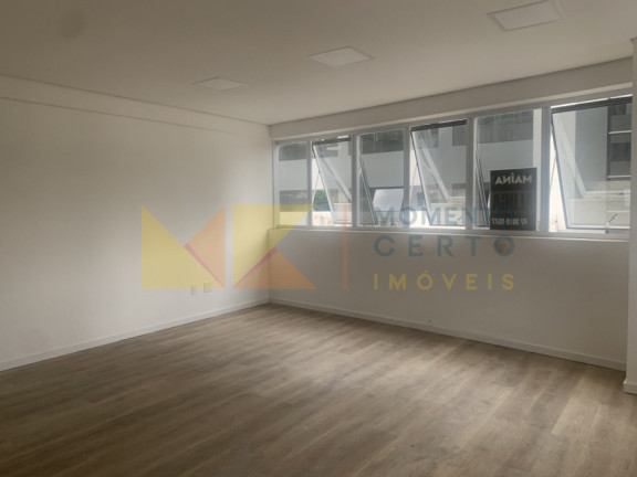 Imagem Sala Comercial à Venda, 45 m² em Centro - Blumenau