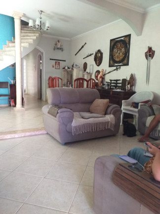 Imagem Casa com 4 Quartos à Venda, 170 m² em Jardim Excelsior - Cabo Frio