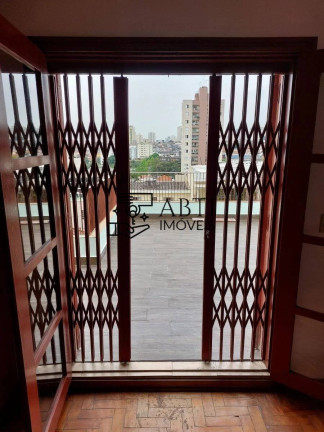 Imagem Sobrado com 5 Quartos à Venda, 330 m² em Vila Brasilina - São Paulo Imagem Sobrado com 5 Quartos à Venda, 330 m² em Vila Brasilina - São Paulo