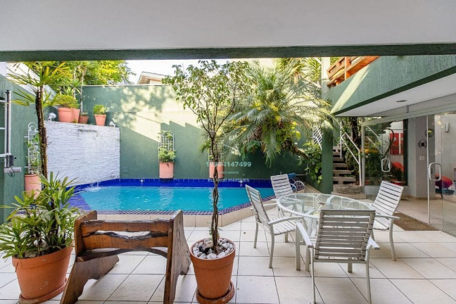 Casa com 3 Quartos à Venda, 280 m² em Vila Madalena - São Paulo