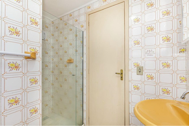 Imagem Apartamento com 1 Quarto à Venda, 33 m² em Centro Histórico - Porto Alegre Imagem Apartamento com 1 Quarto à Venda, 33 m² em Centro Histórico - Porto Alegre