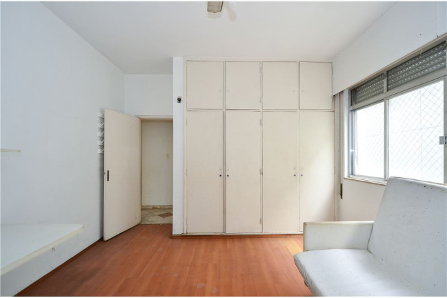 Imagem Imóvel com 3 Quartos à Venda, em Pinheiros - São Paulo Imagem Imóvel com 3 Quartos à Venda, em Pinheiros - São Paulo