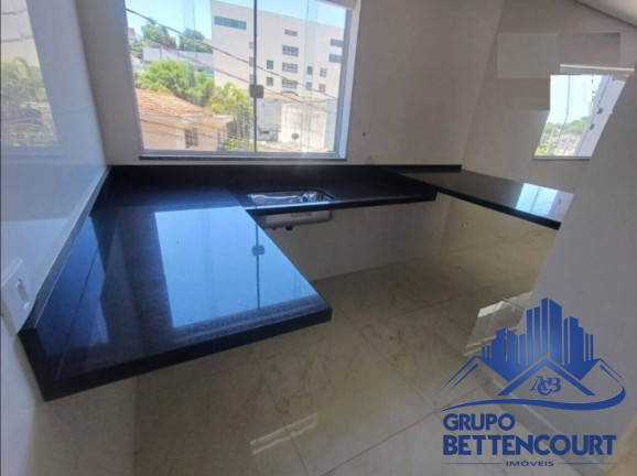 Imagem Sobrado com 3 Quartos à Venda, em Vila Guedes - São Paulo Imagem Sobrado com 3 Quartos à Venda, em Vila Guedes - São Paulo