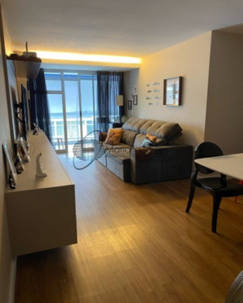 Imagem Imóvel com 3 Quartos à Venda, 109 m² em Icaraí - Niterói Imagem Imóvel com 3 Quartos à Venda, 109 m² em Icaraí - Niterói
