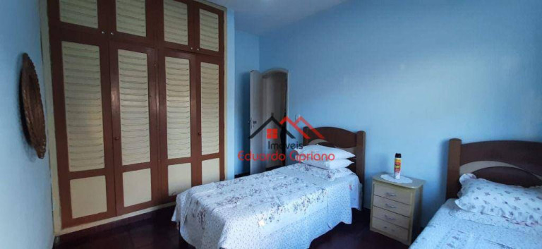 Imagem Casa com 3 Quartos à Venda, 180 m² em Massaguaçu - Caraguatatuba