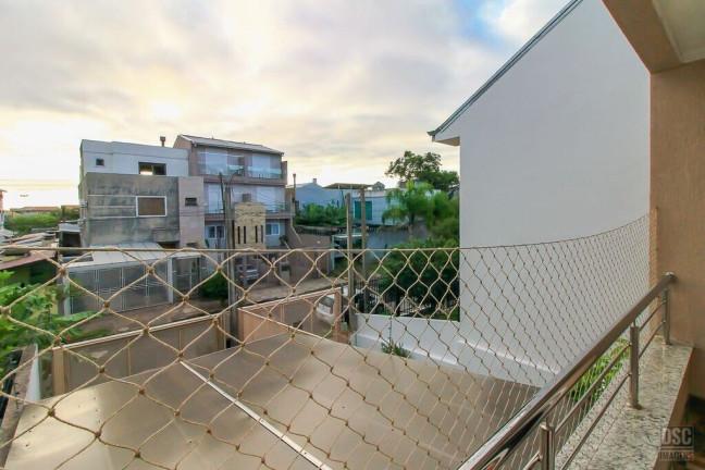 Imagem Casa com 3 Quartos à Venda, 120 m² em Guarujá - Porto Alegre Imagem Casa com 3 Quartos à Venda, 120 m² em Guarujá - Porto Alegre