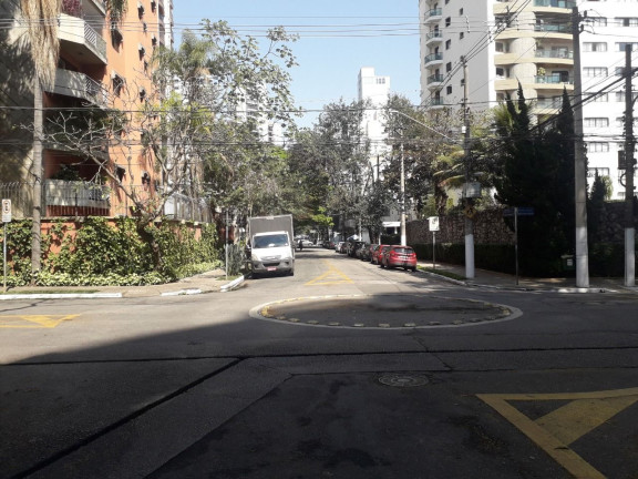 Imagem Apartamento com 3 Quartos à Venda, 201 m² em Indianópolis - São Paulo Imagem Apartamento com 3 Quartos à Venda, 201 m² em Indianópolis - São Paulo